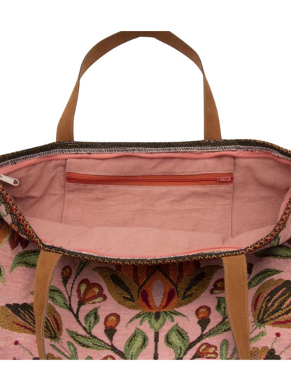 Shopper Isabella